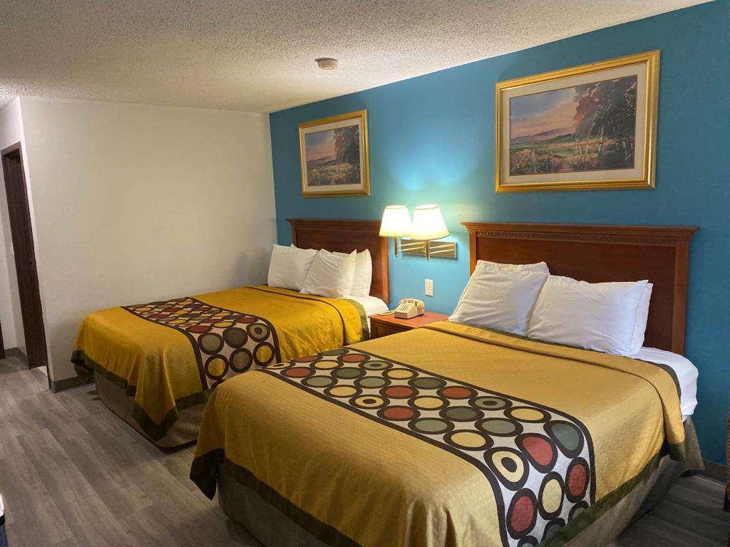 Americas Best Value Inn West Frankfort Ruang foto