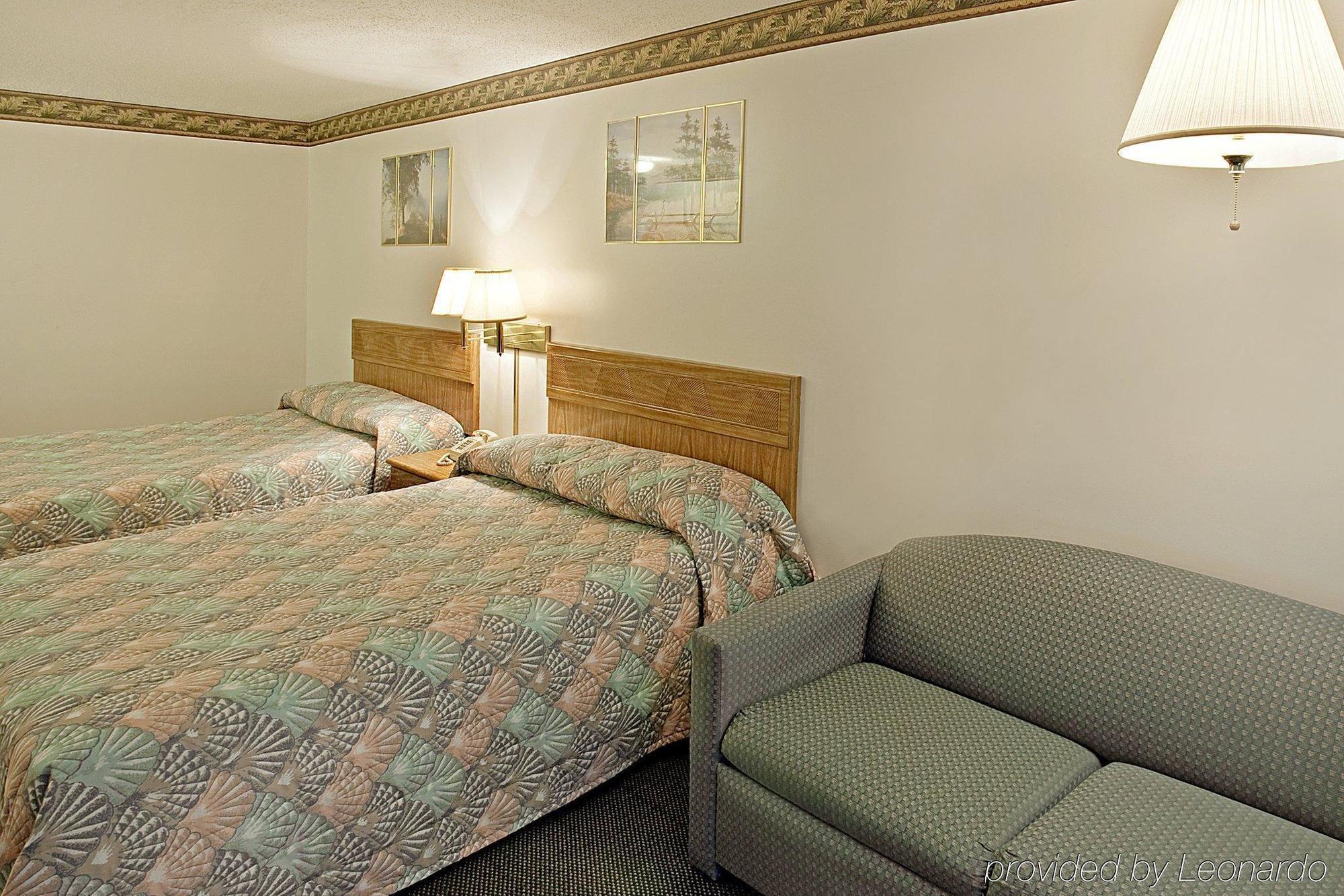 Americas Best Value Inn West Frankfort Ruang foto